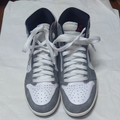 Nike Air Jordan 1 Retro High OG "Black and Smoke Grey"