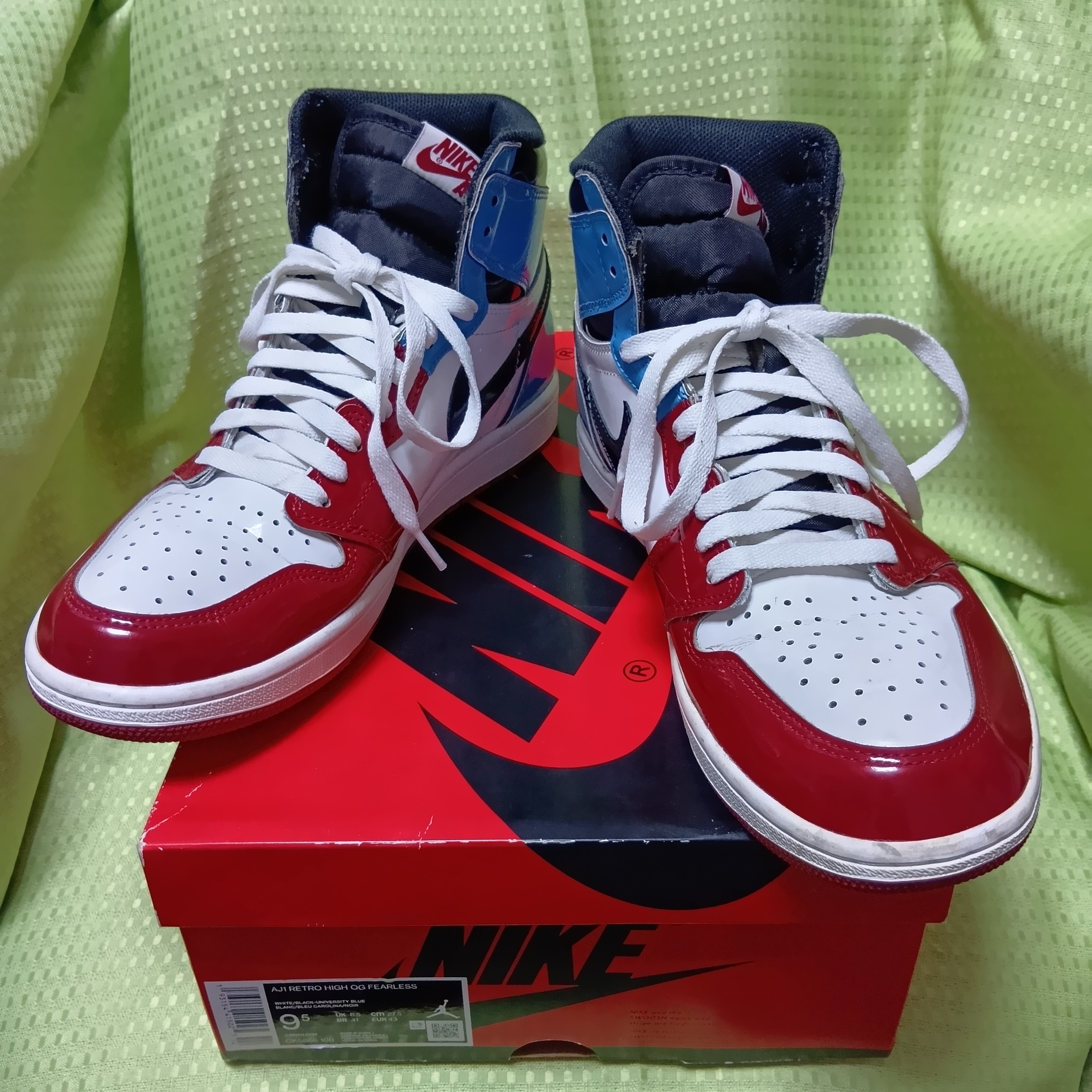 Nike Air Jordan 1 High OG "Fearless"