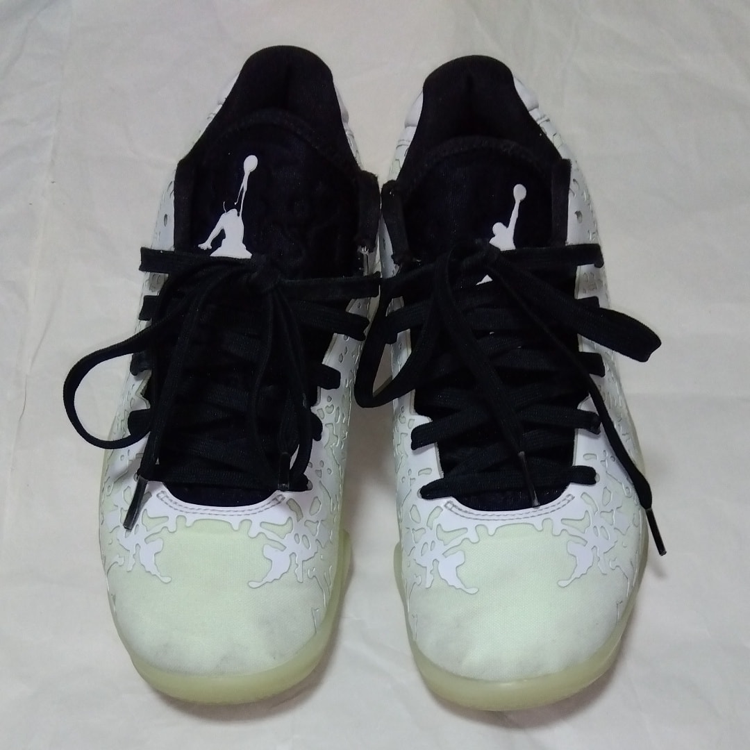 ナイキ GS ジョーダン ザイオン3 "ホワイト/ブラック/ベアリーボルト"