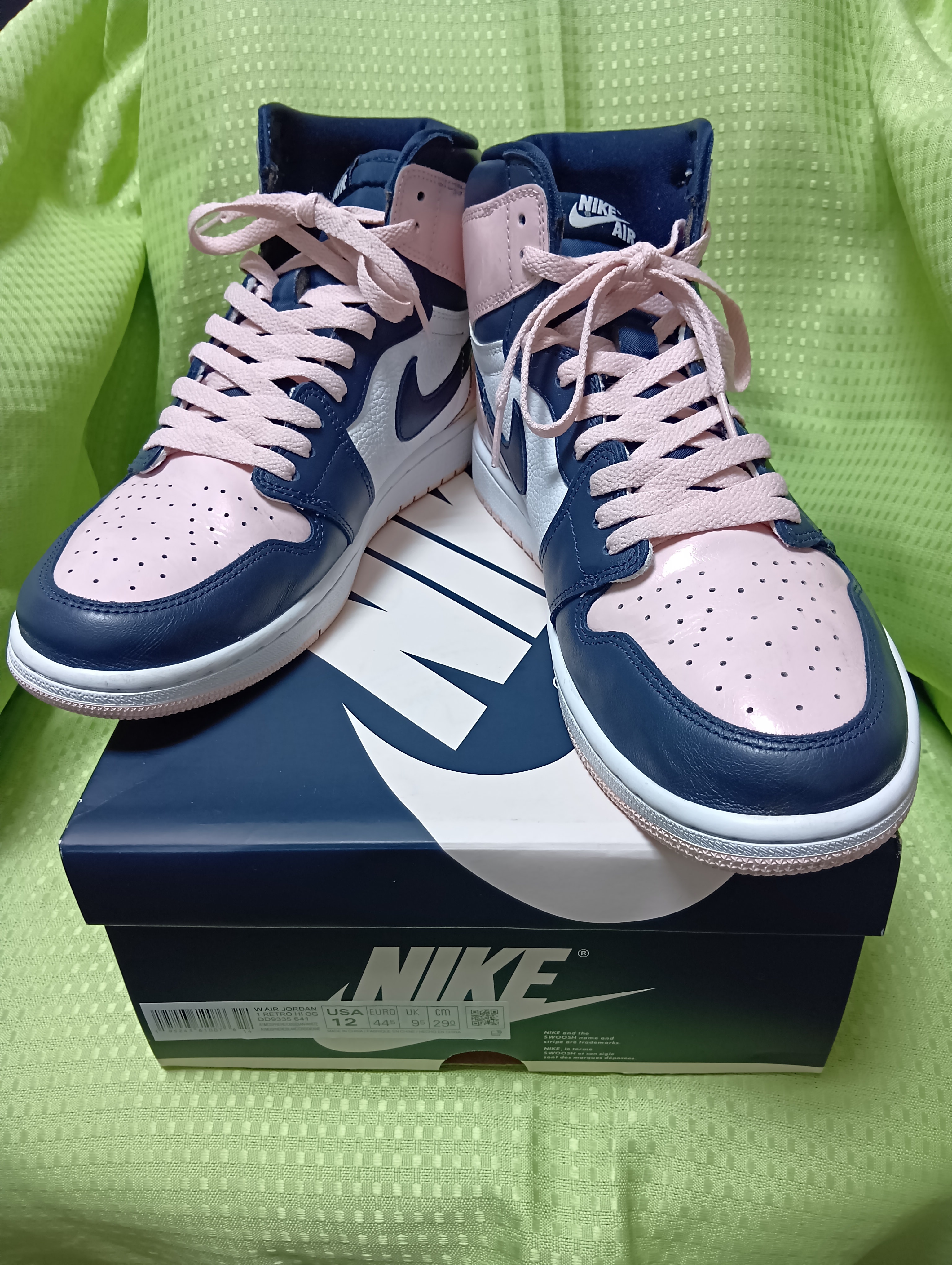 Nike Women's Air Jordan 1 High OG SE "Atmosphere"