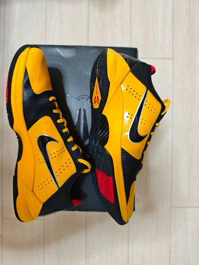 Nike Kobe 5 Protro "Bruce Lee"