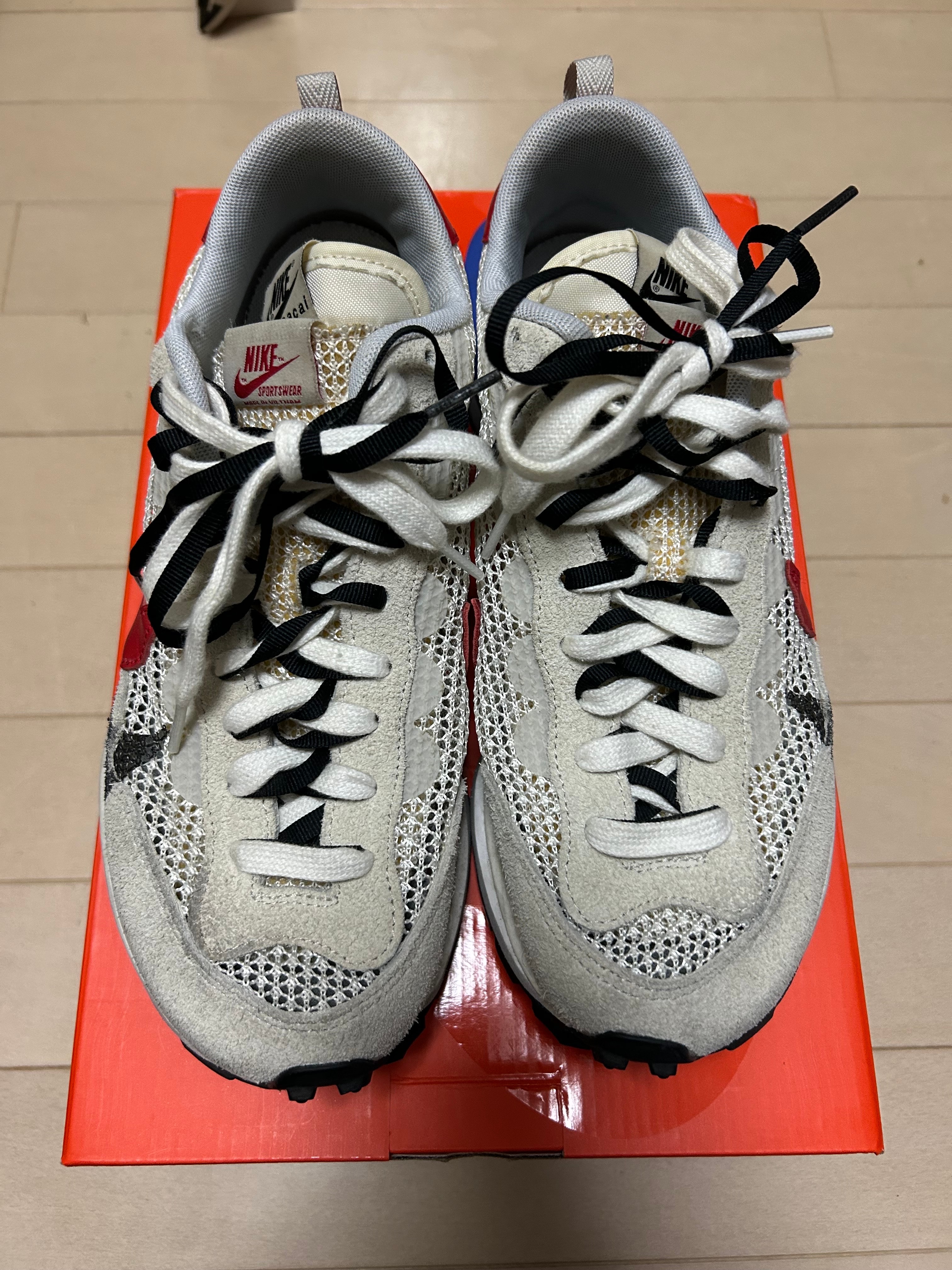 サカイ × ナイキ ヴェイパー ワッフル "ロイヤルフューシャ"