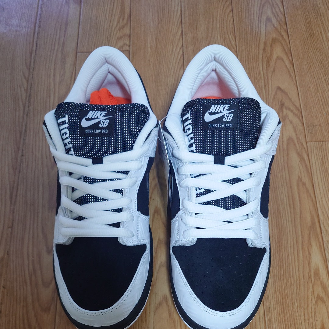 TIGHTBOOTH × Nike SB Dunk Low Pro QS "Black and White"