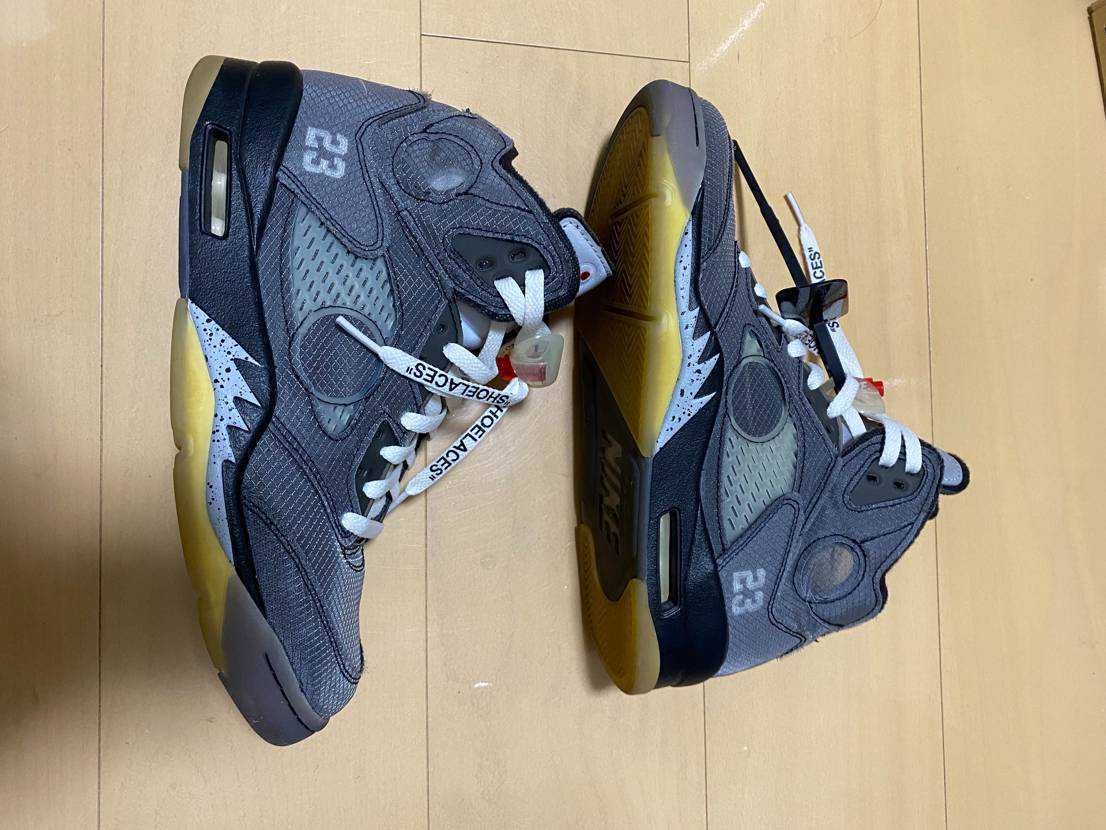 Off-White × Nike Air Jordan 5 "Black/Muslin/Fire Red"