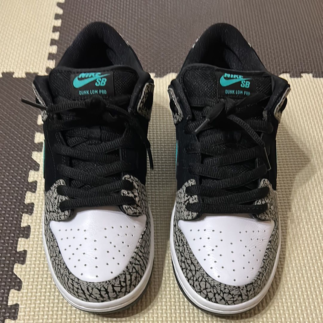 Nike SB Dunk Low "Elephant/Safari"