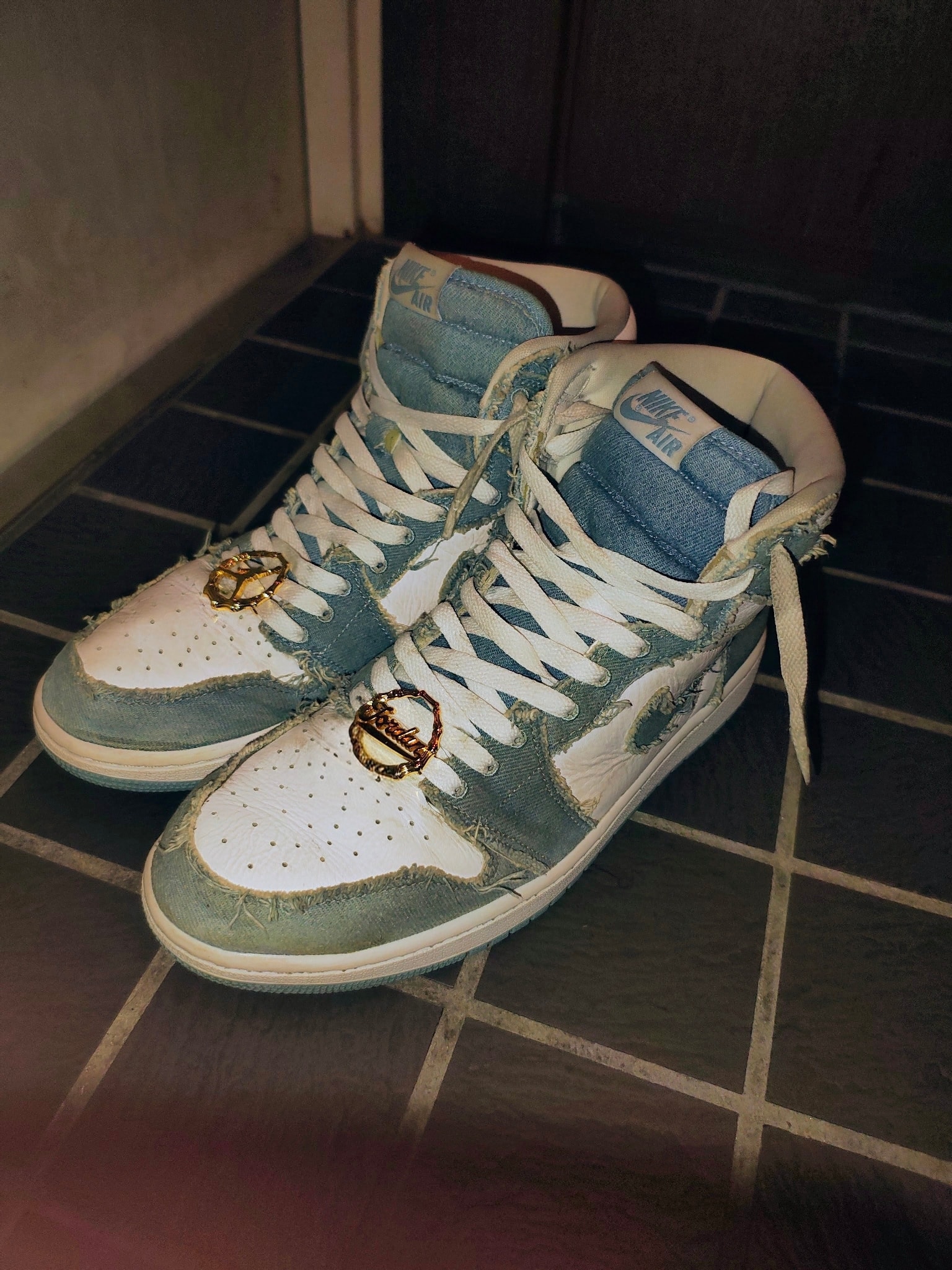 Nike Women's Air Jordan 1 High OG "Denim"