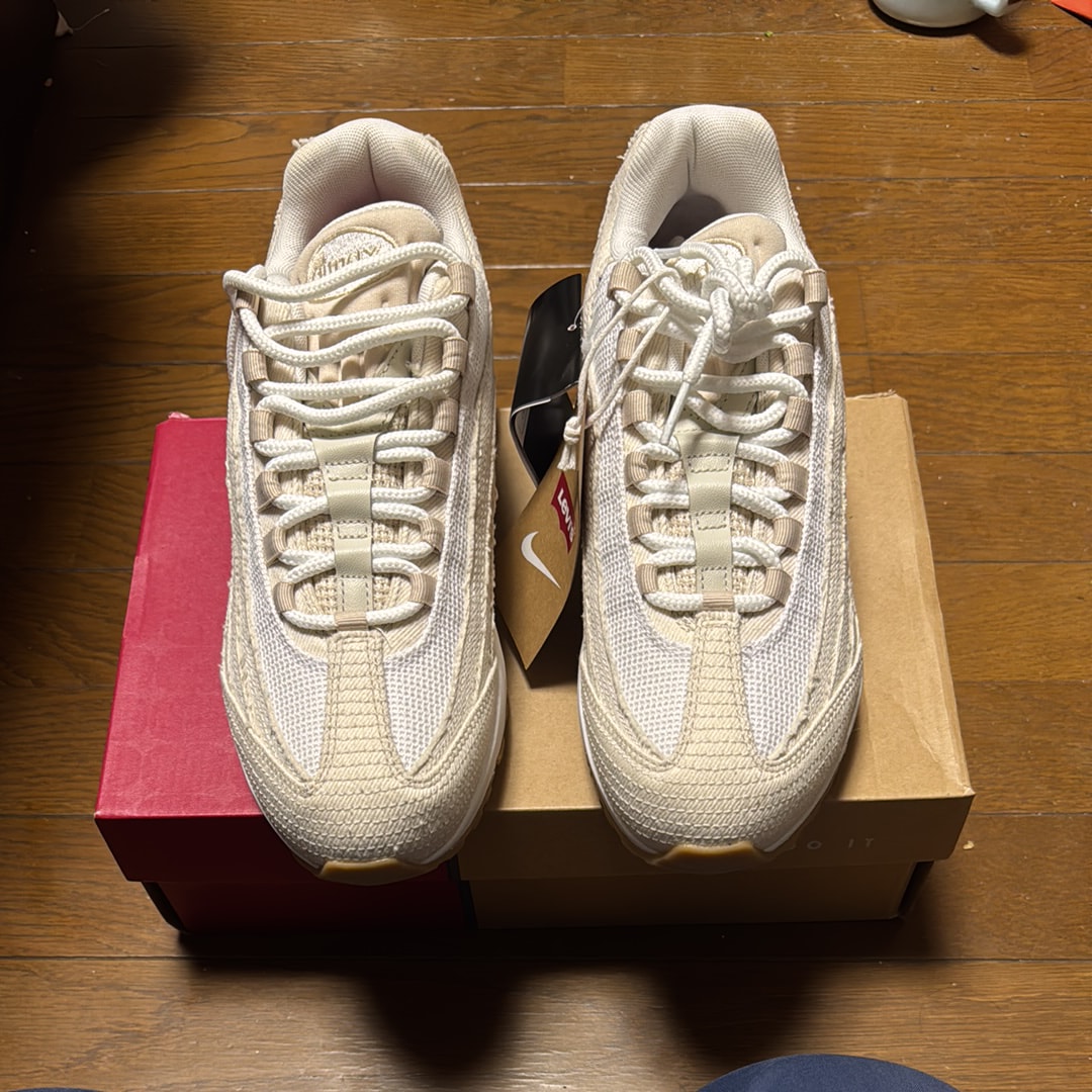 Levi's × Nike Air Max 95 OG "Denim White"