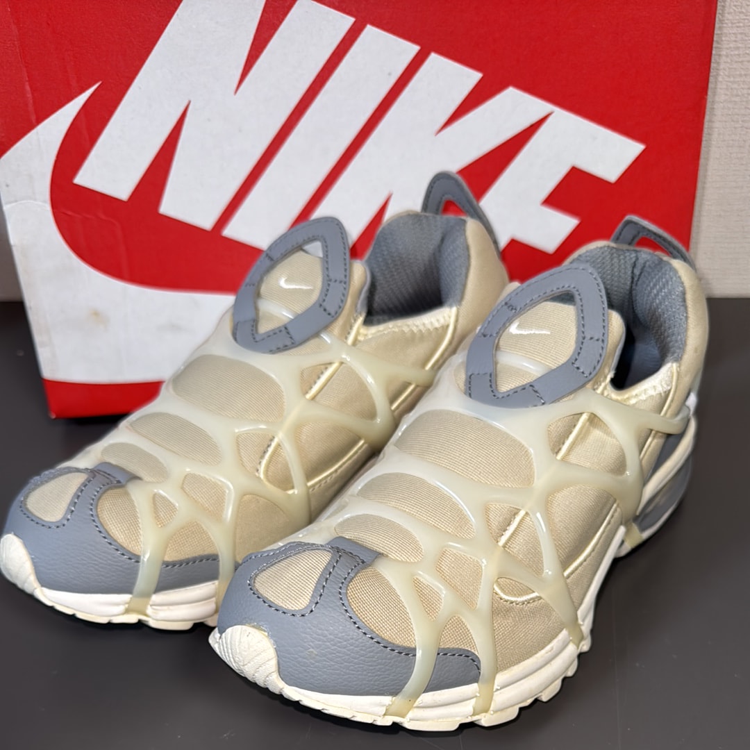 ナイキ エアクキニ (NIKE Air Kukini) の新作・中古通販｜スニーカーダンク