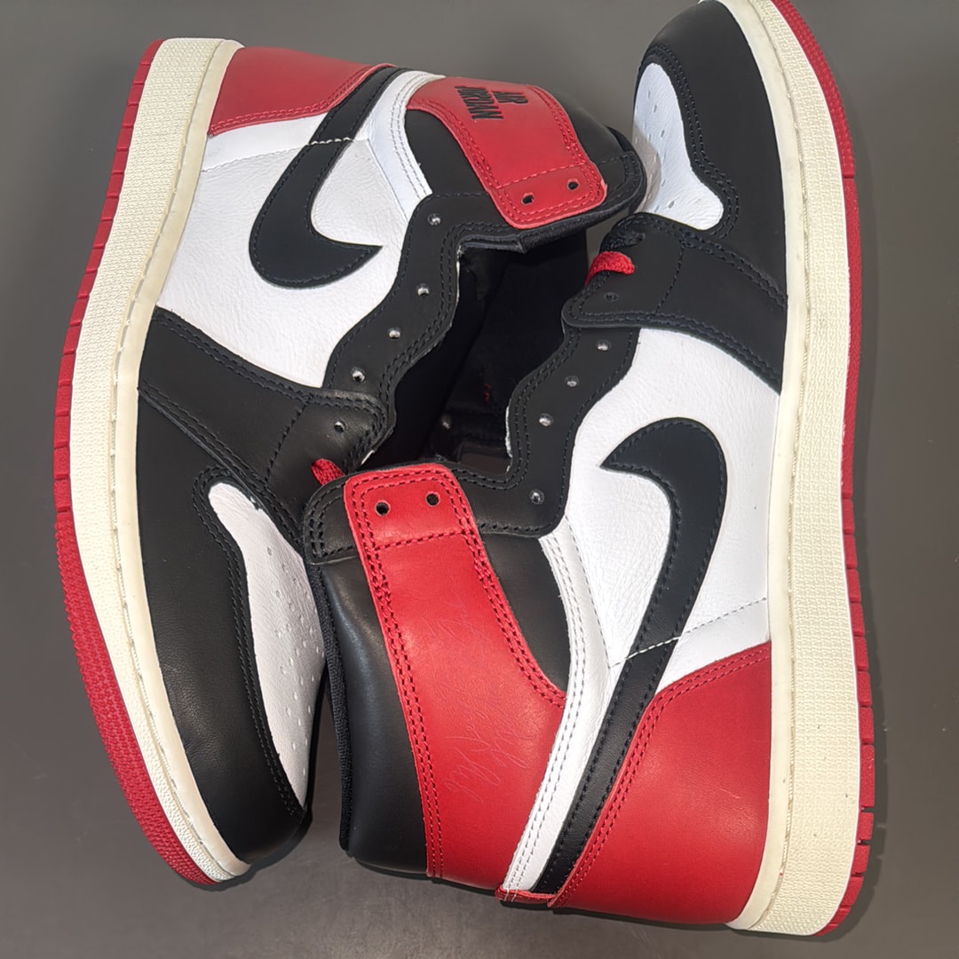 Nike Air Jordan 1 Retro High OG "Black Toe Reimagined"
