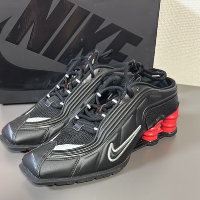 Martine Rose × Nike Women's Shox MR4 "Black/Metallic Silver Comet Red"