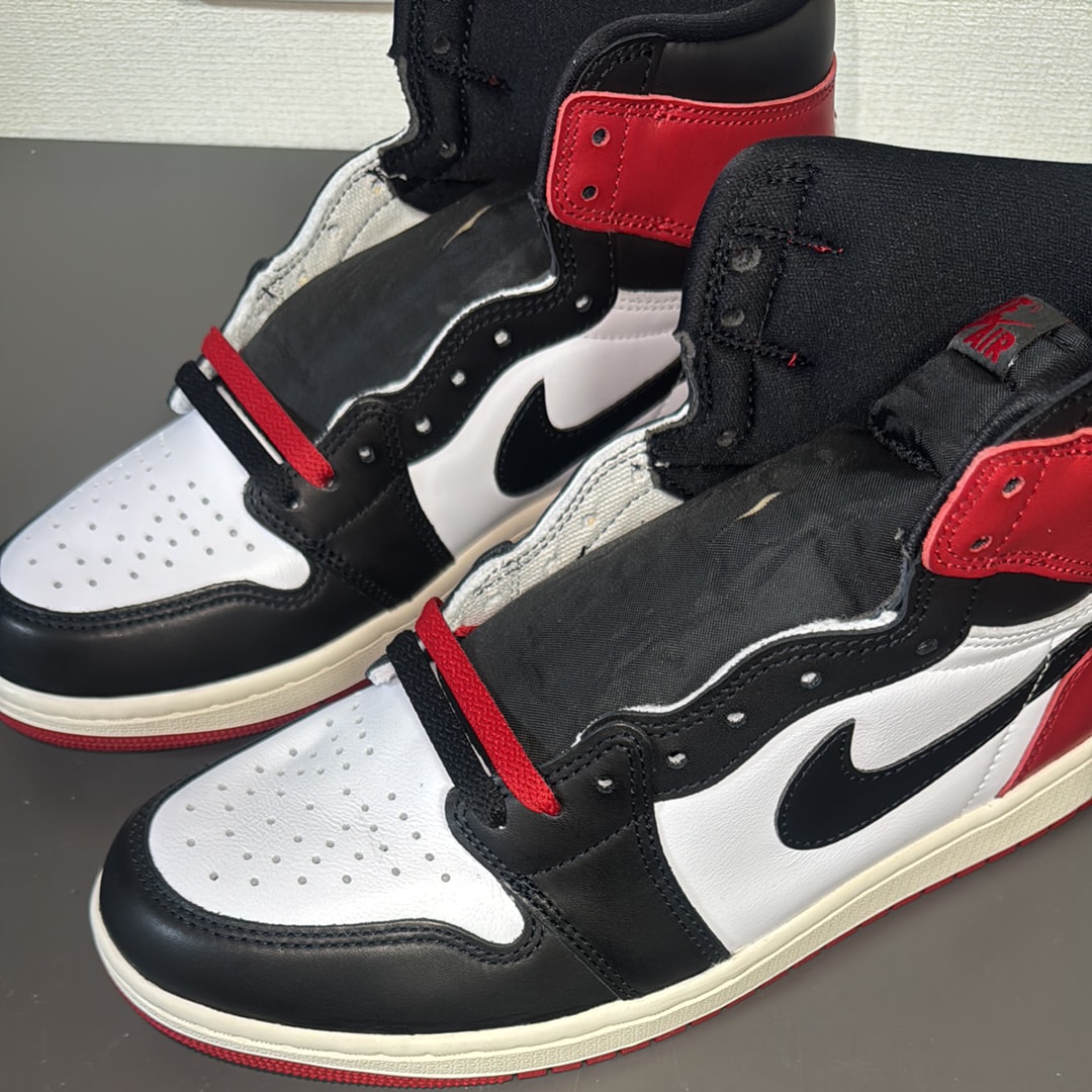 Nike Air Jordan 1 Retro High OG "Black Toe Reimagined"