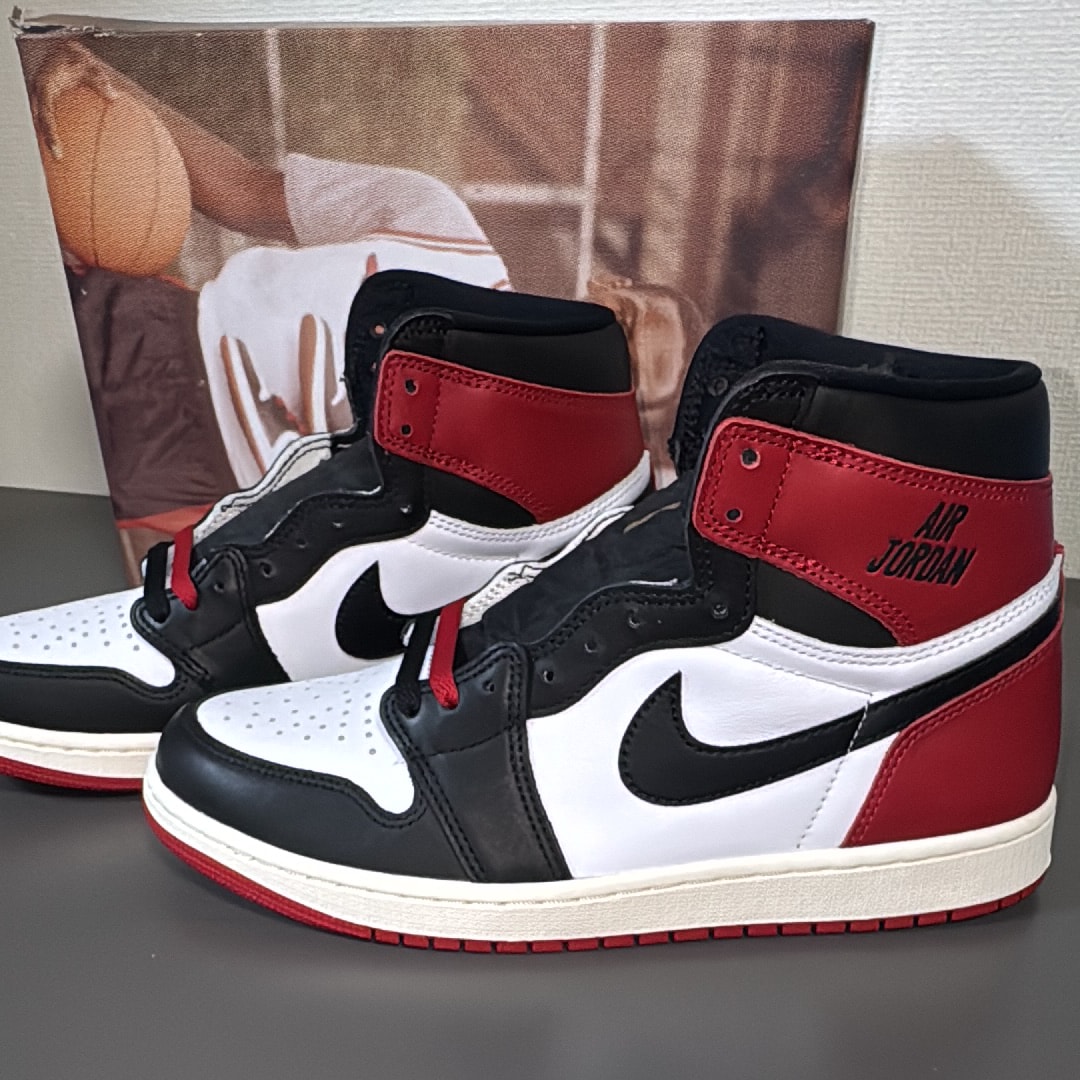 Nike Air Jordan 1 Retro High OG "Black Toe Reimagined"