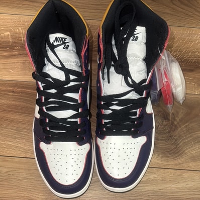 Nike SB × Air Jordan 1 Retro High "La To Chicago"