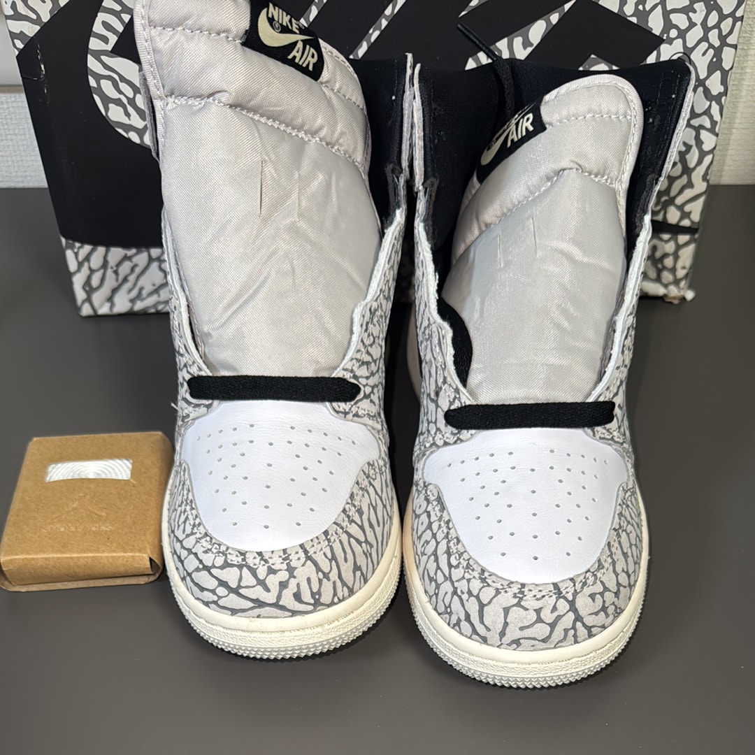 Nike GS Air Jordan 1 High OG "White Cement"
