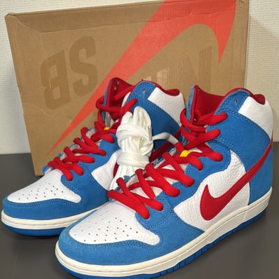 Nike SB Dunk High "Doraemon"