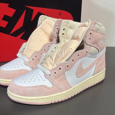 Nike Women's Air Jordan 1 Retro High OG "Washed Pink"