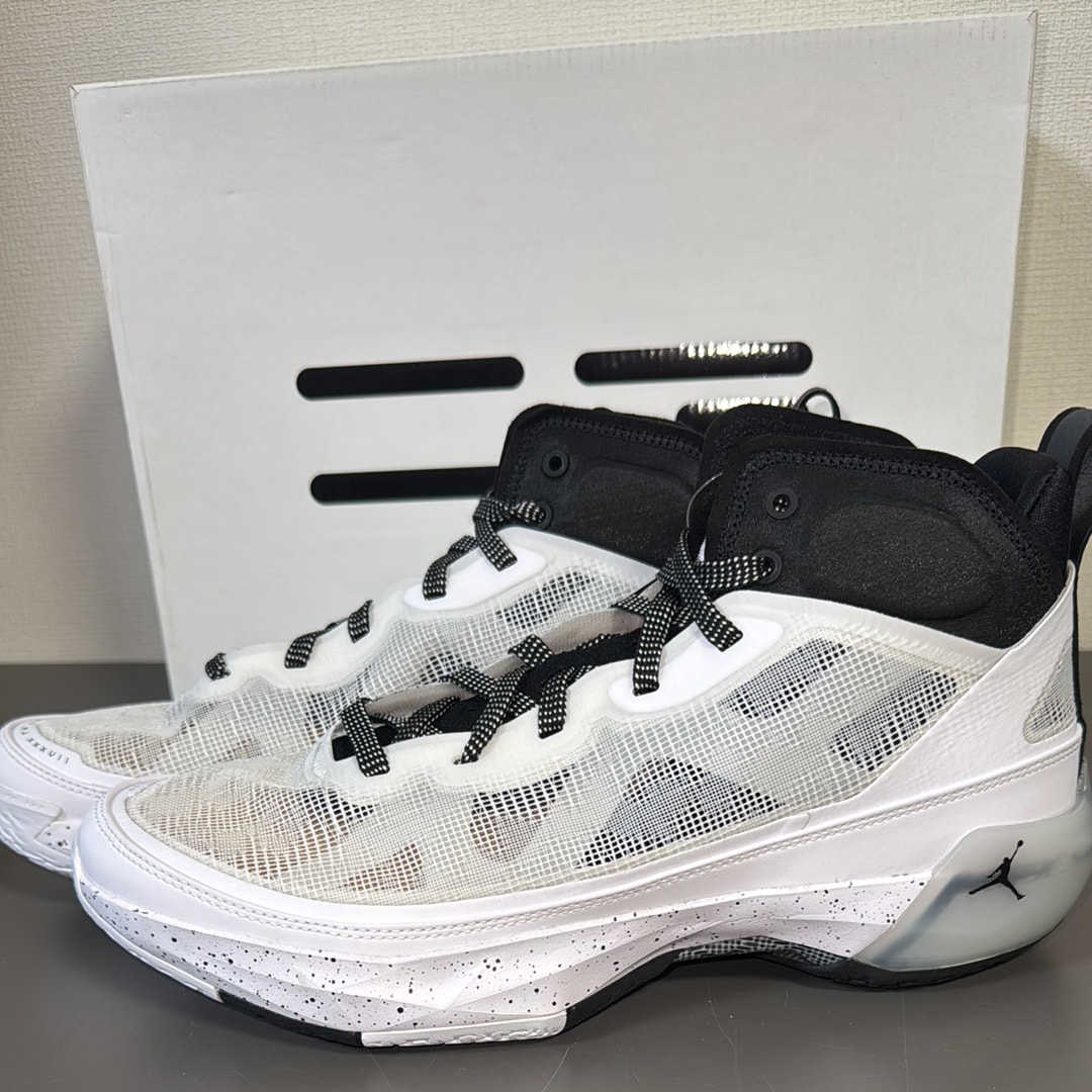 ナイキ エアジョーダン37 "オレオ"