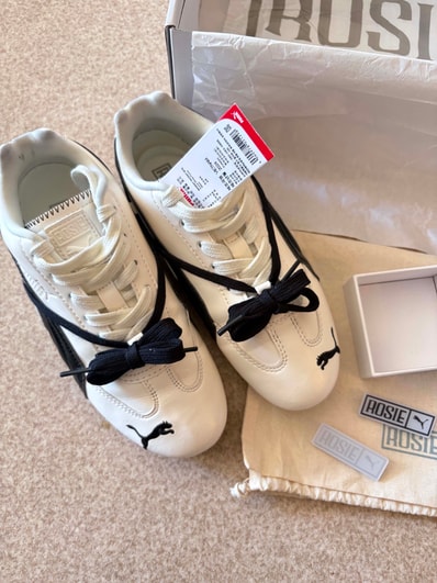BLACKPINK ROSE × Puma Women's Speedcat LEA "Warm White/PUMA Black"