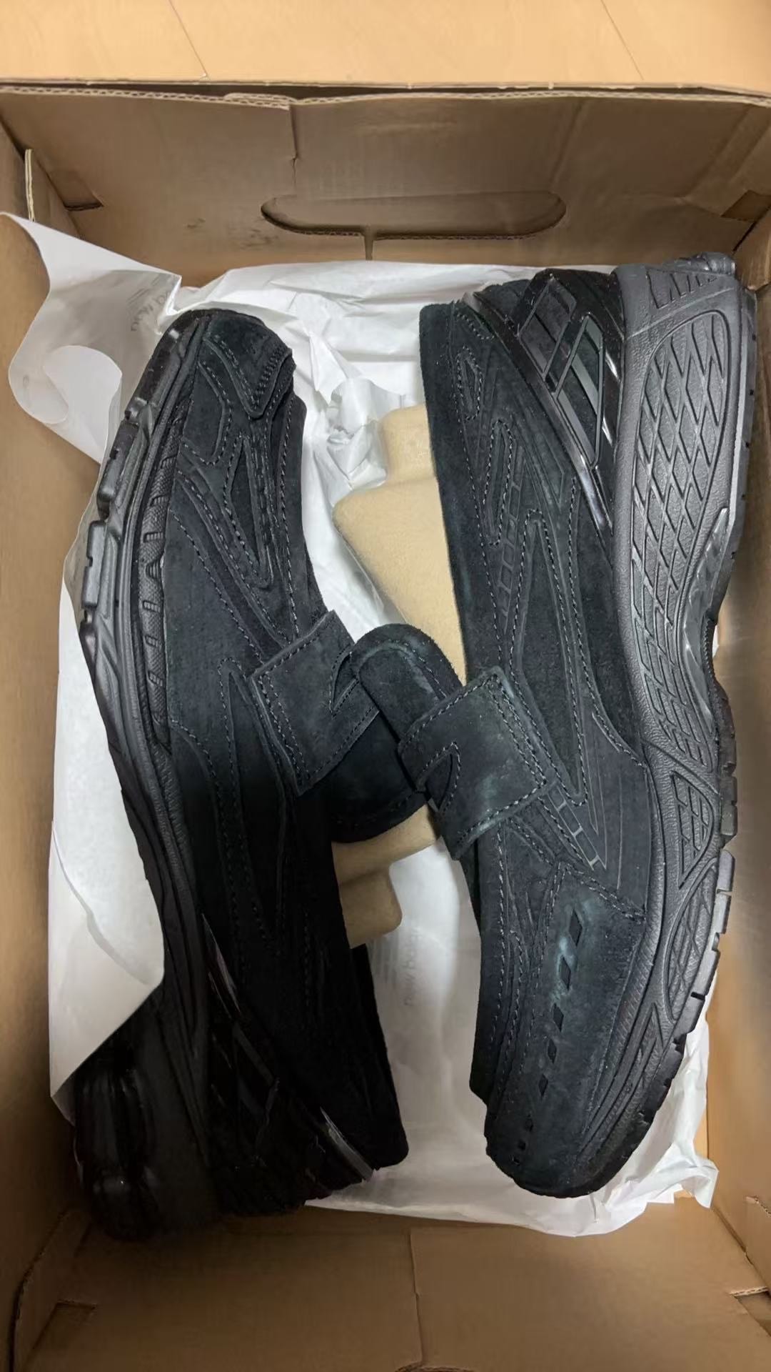 New Balance 1906L "Black Suede"