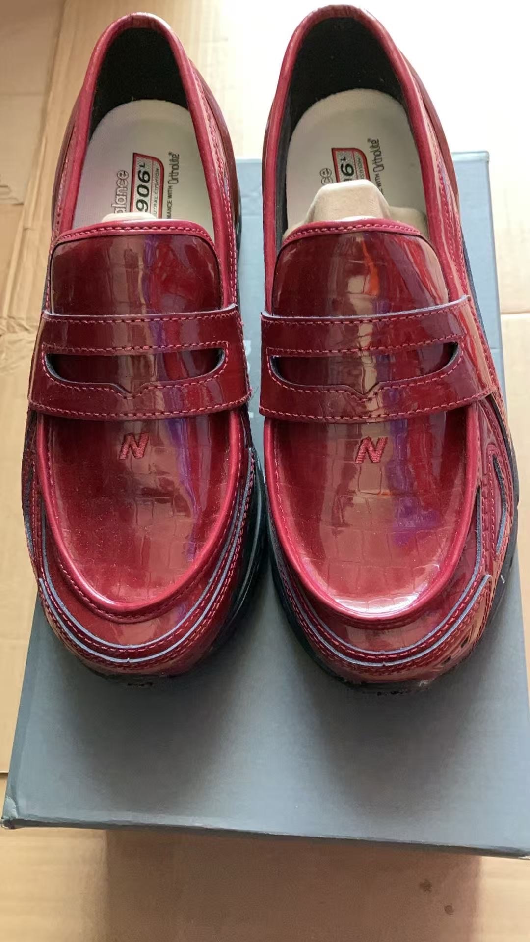 ニューバランス 1906LCS ローファー "レッドクロコ"