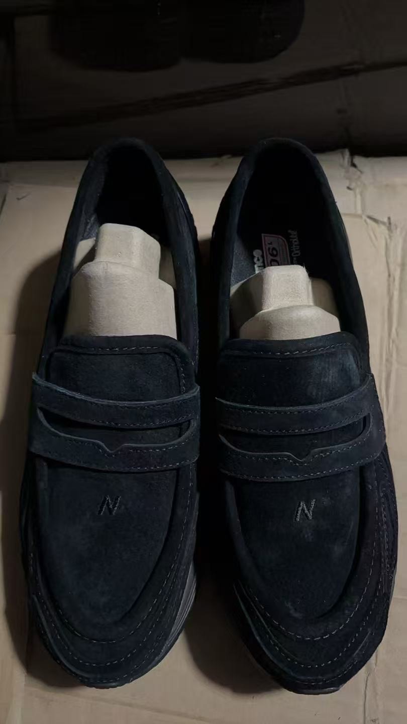 New Balance 1906L "Black Suede"