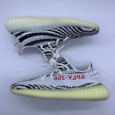 adidas YEEZY Boost 350 V2 "Zebra"