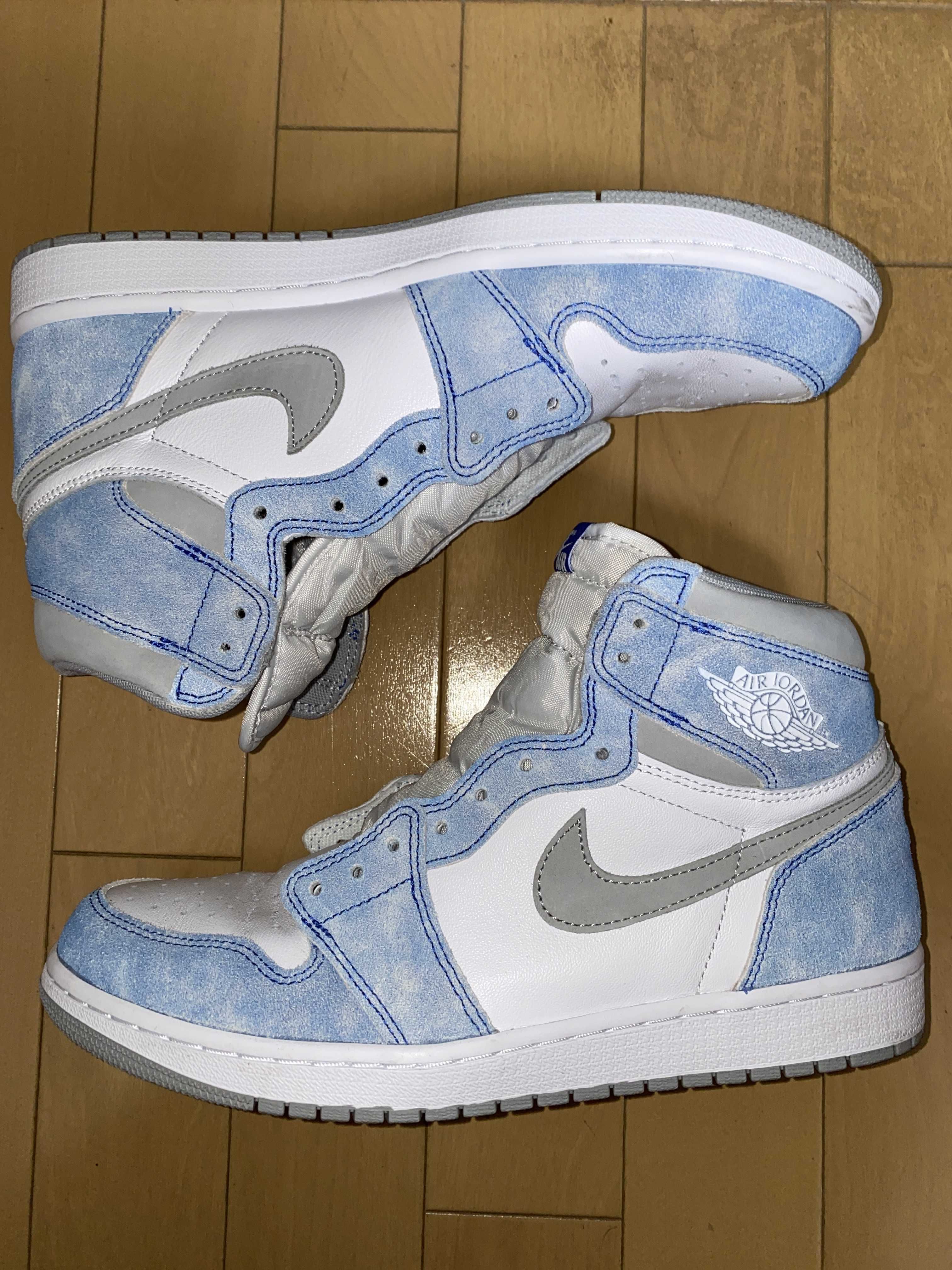 Nike Air Jordan 1 High OG "Hyper Royal"