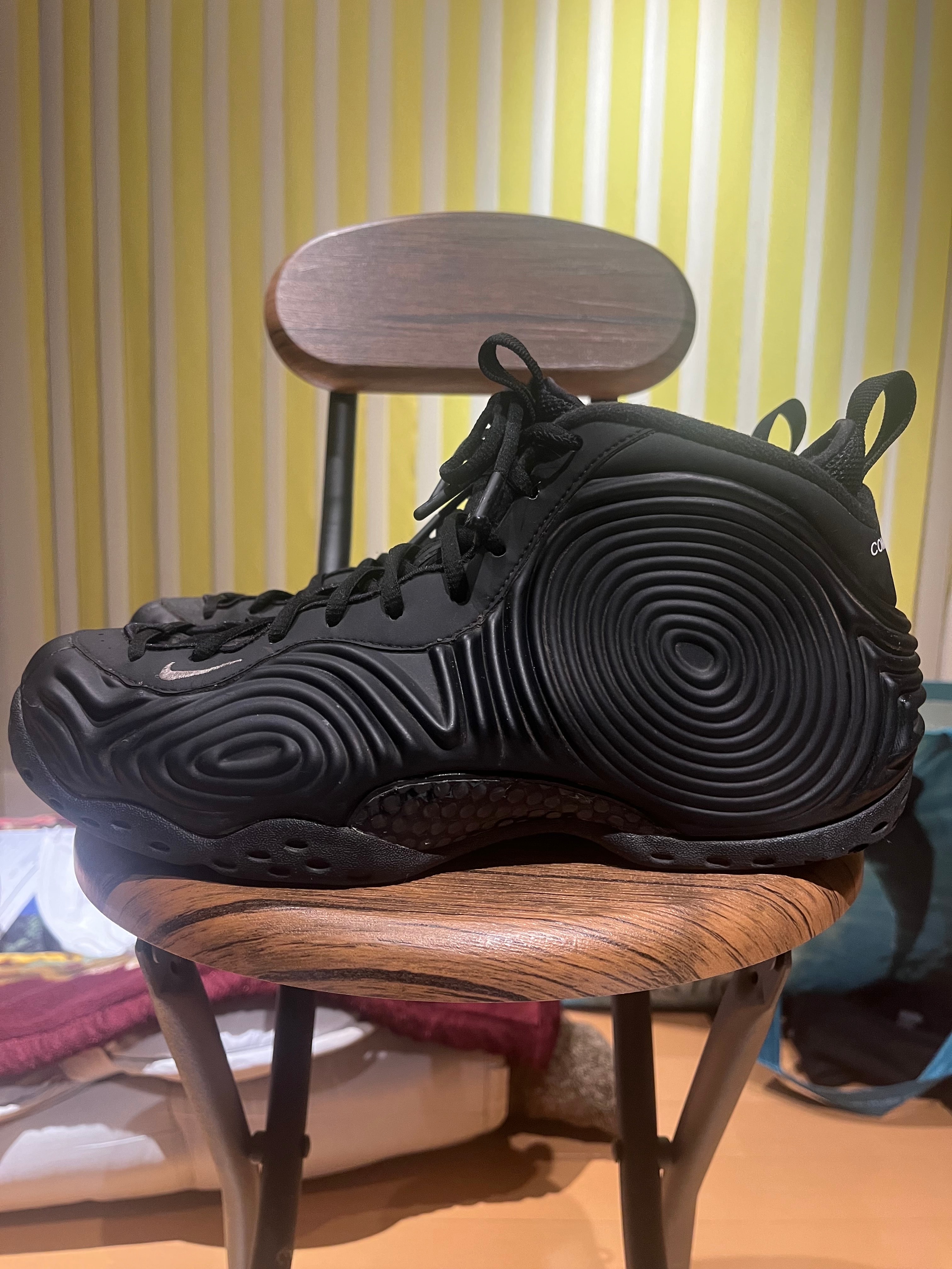 COMME des GARCONS HOMME PLUS × Nike Air Foamposite One "Black"
