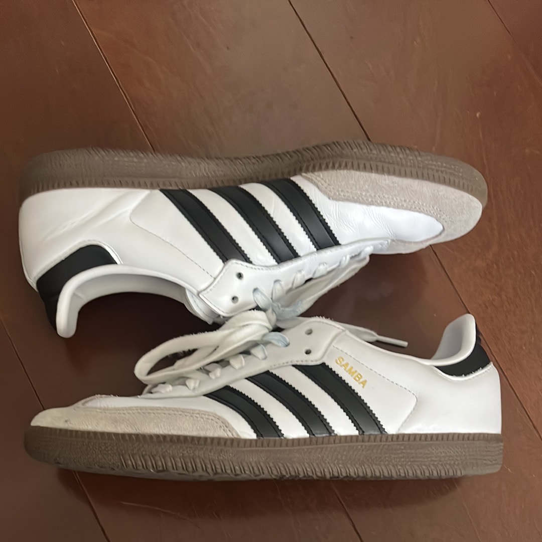 アディダス サンバ OG "クラウドホワイト/コアブラック/クリアグラナイト"