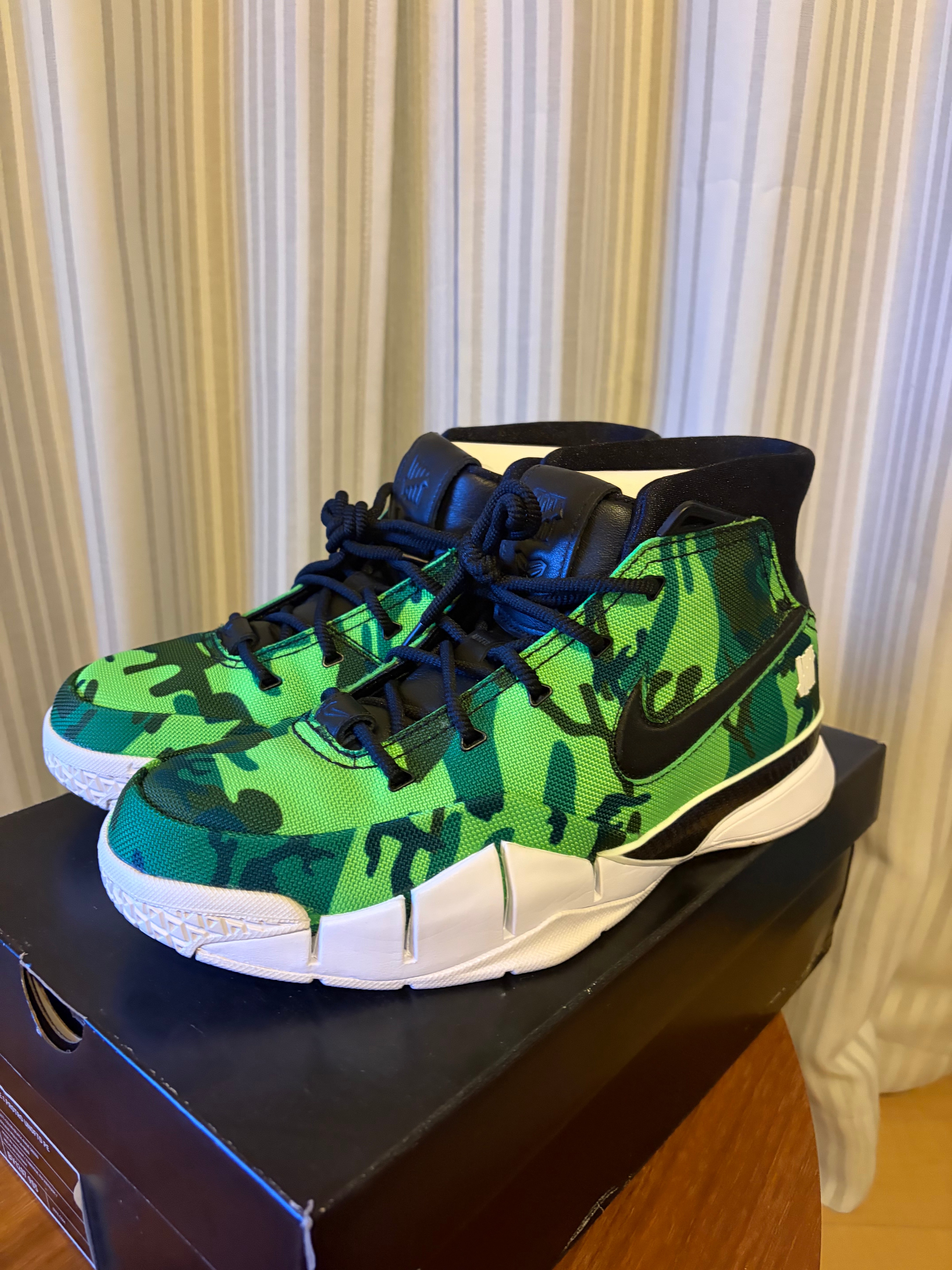 UNDEFEATED × Nike Kobe 1 Protro "Green Camo"