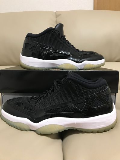 Nike Air Jordan 11 Retro Low IE "Space Jam"