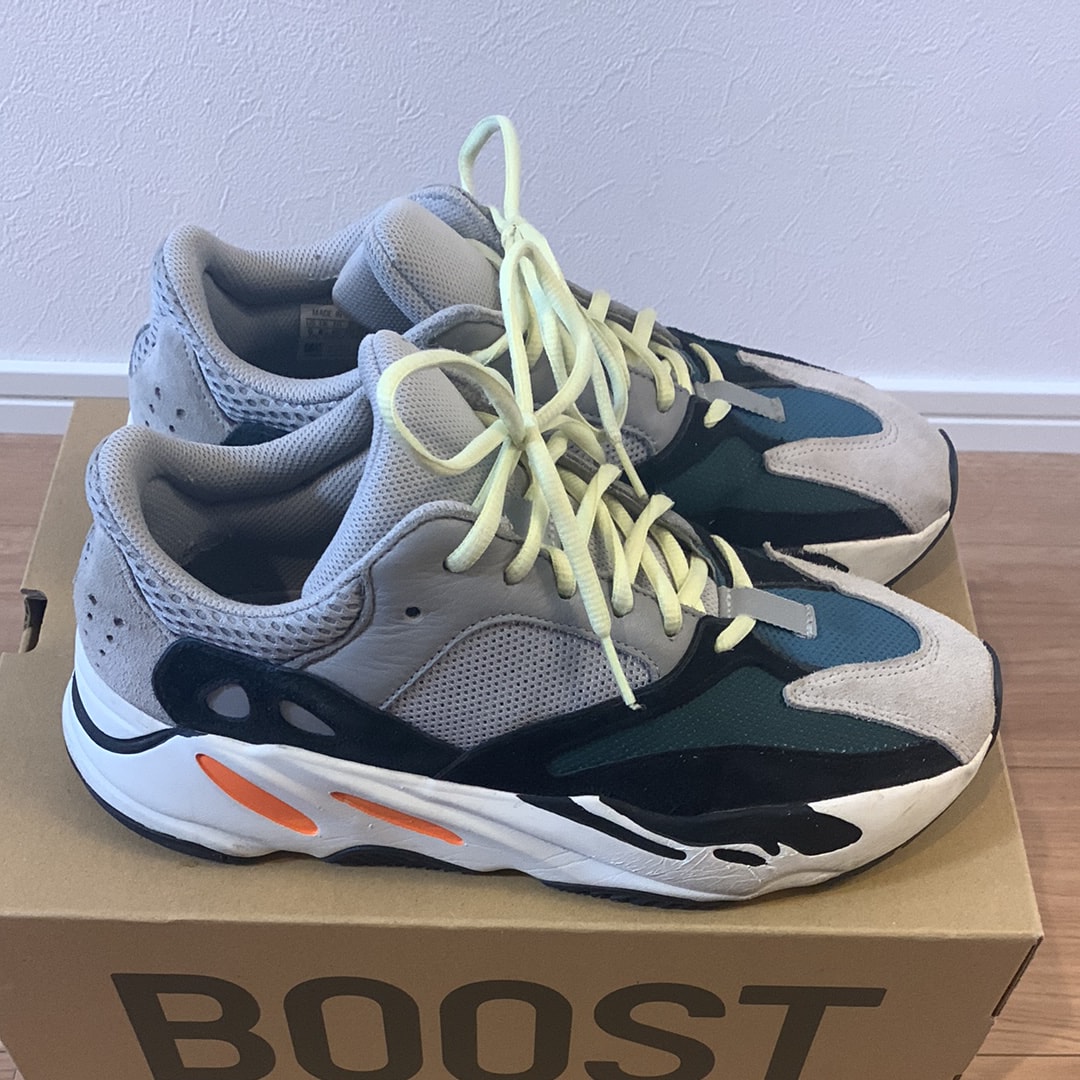 adidas YEEZY Boost 700 "Wave Runner"