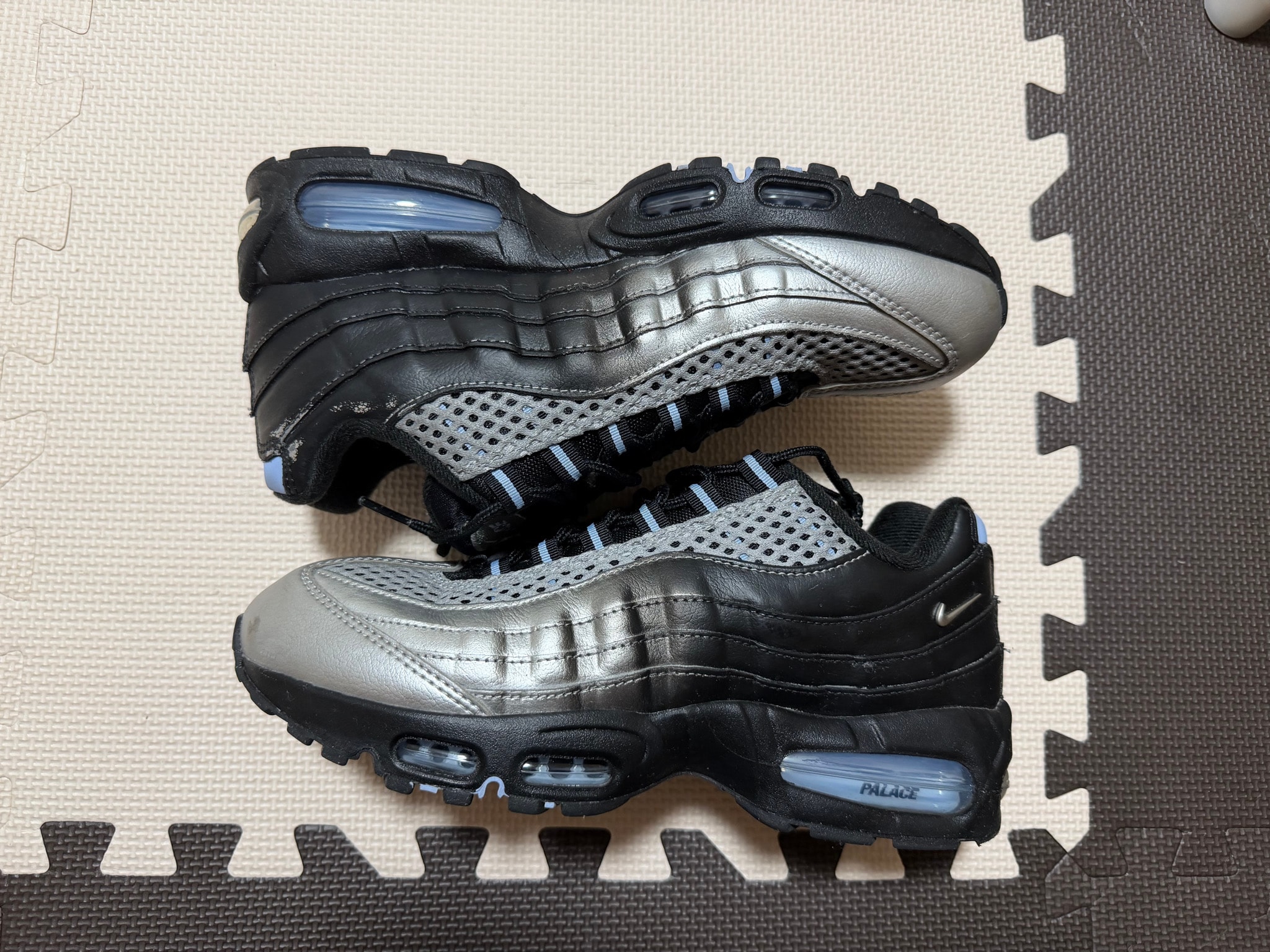 Palace Skateboards × Nike Air Max 95 Big Bubble "Metallic Silver/Aluminum"