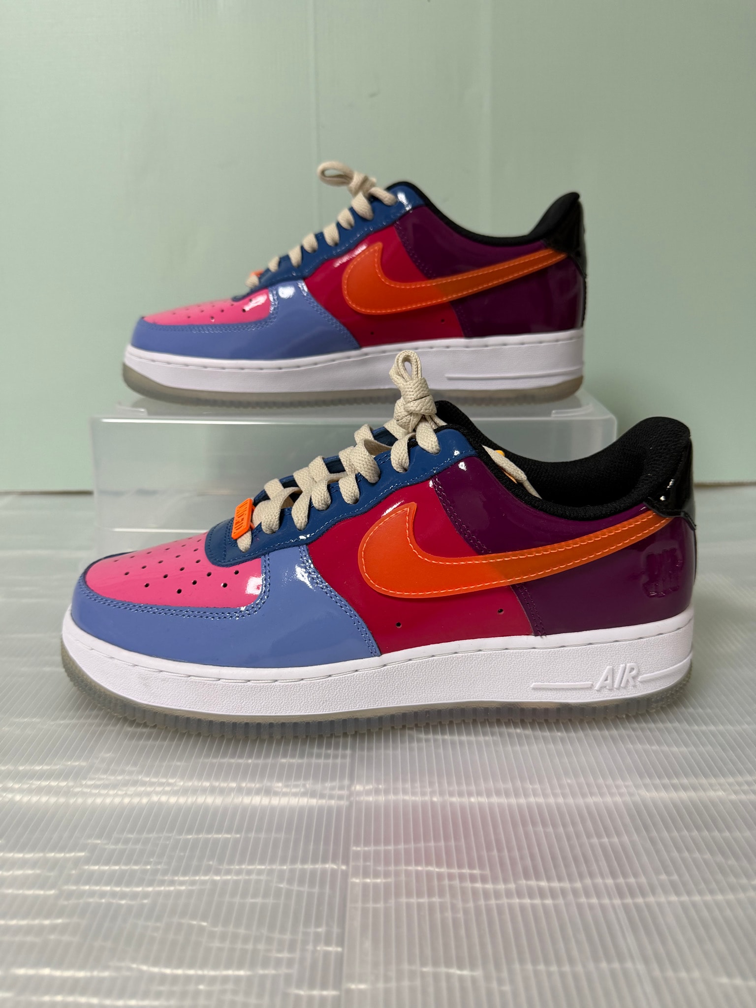 UNDEFEATED × Nike Air Force 1 Low SP "Total Orange"