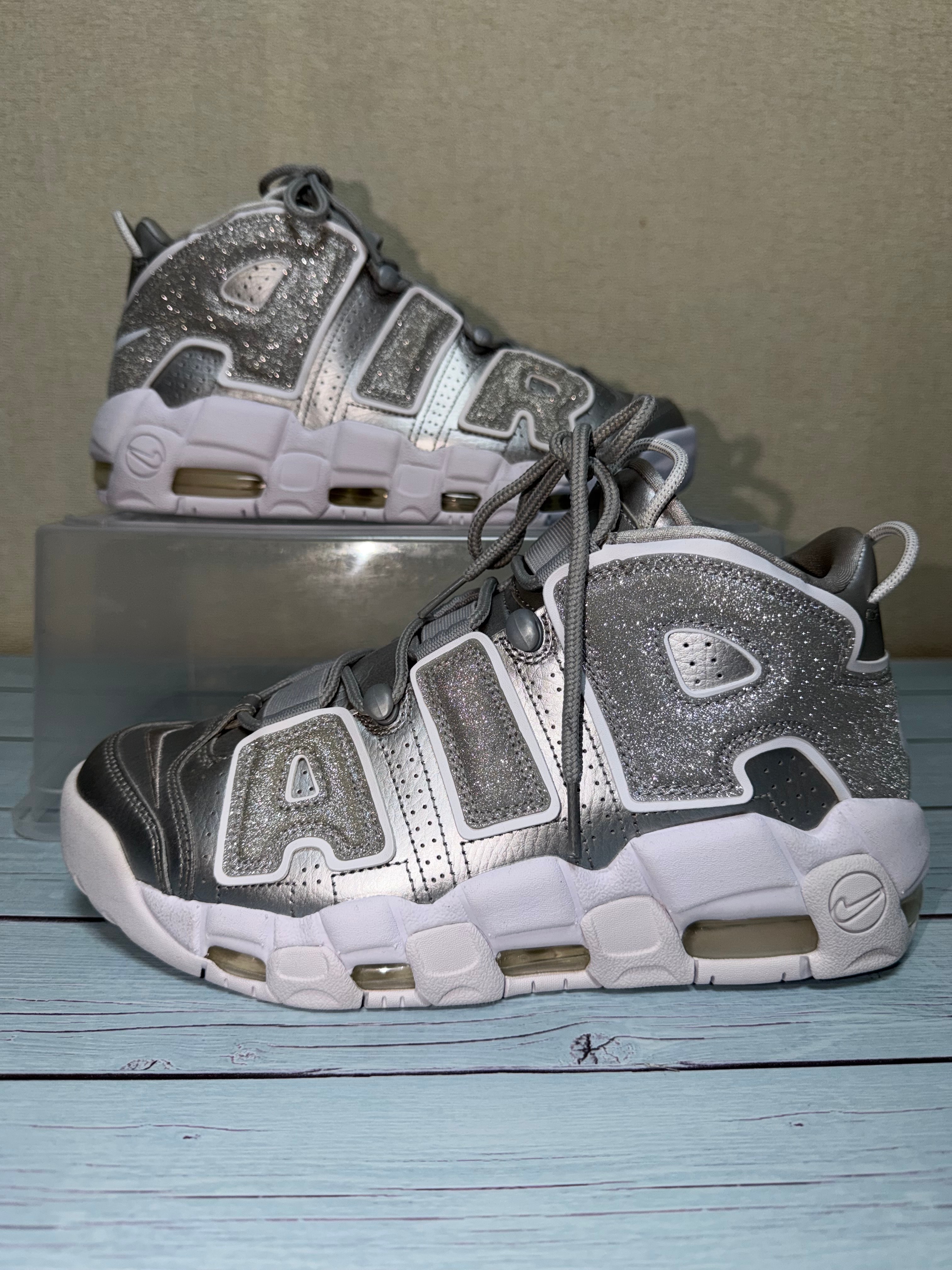 NIKE AIR MORE UPTEMPO "METALLIC SILVER"