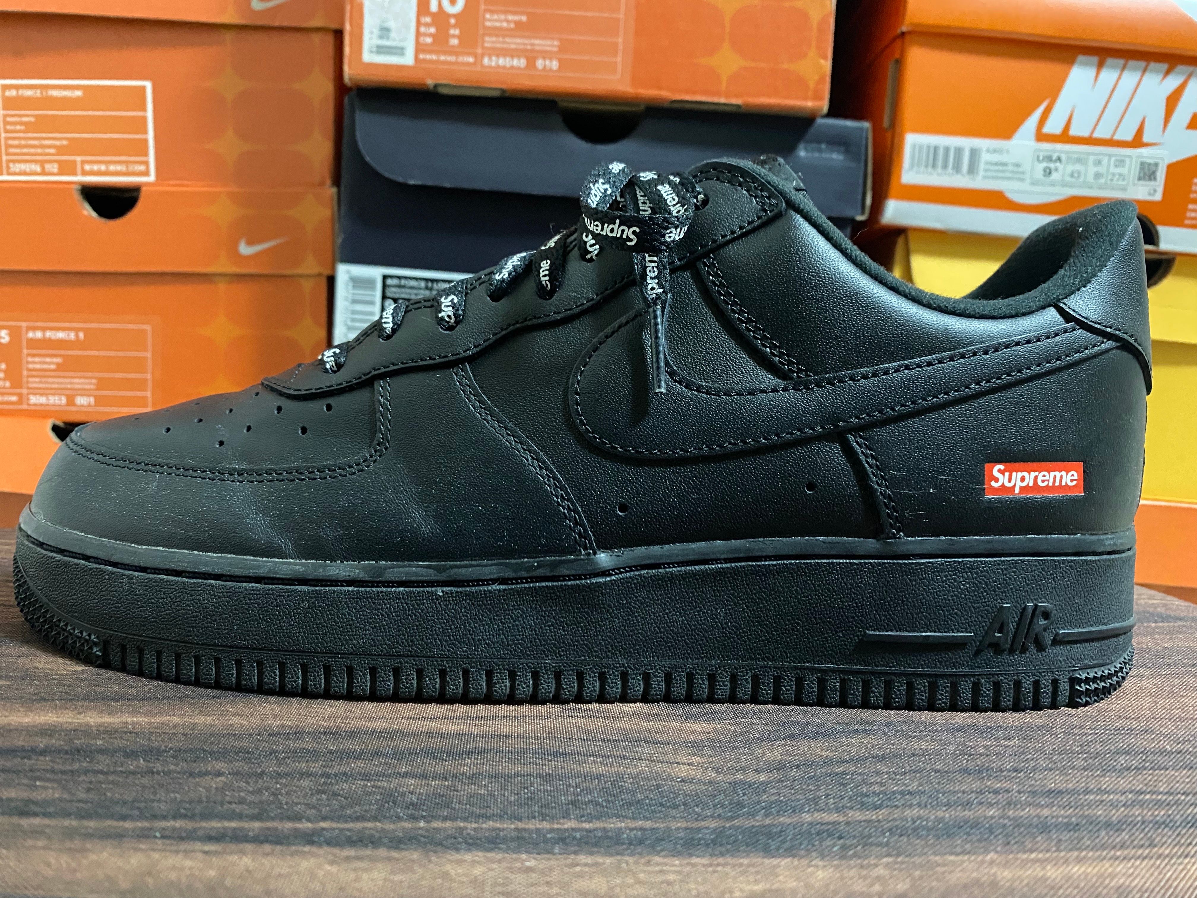 Supreme × Nike Air Force 1 Low "Black"
