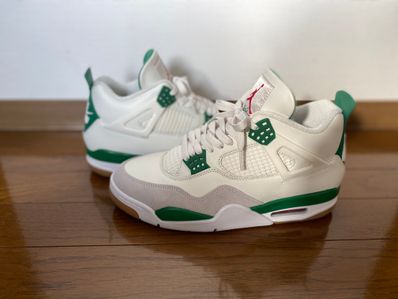 Nike SB × Air Jordan 4 Retro SP "Pine Green"
