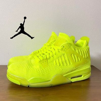 NIKE AIR JORDAN 4 RETRO FLYKNIT VOLT