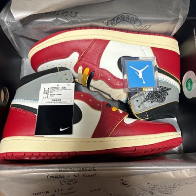 UNION × Nike Air Jordan 1 Retro High OG "Chicago/Shadow"