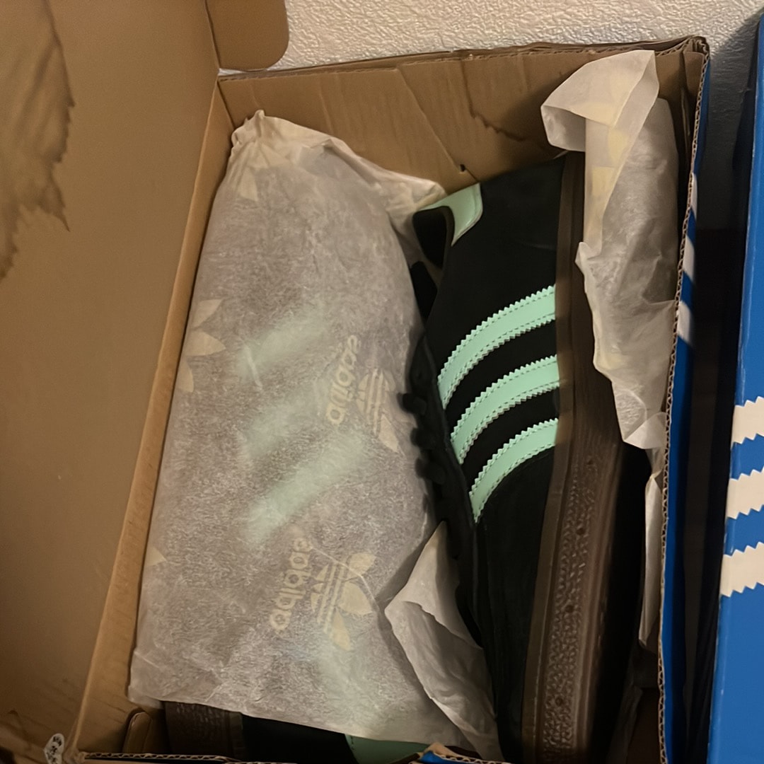 adidas Handball SPZL "Core Black/Clear Mint/Gum"