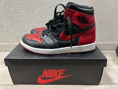 Nike Air Jordan 1 Retro High OG "Bred/Banned" (2016)