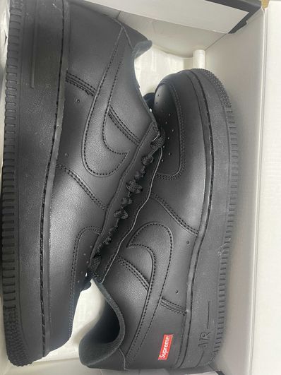 Supreme × Nike Air Force 1 Low "Black"