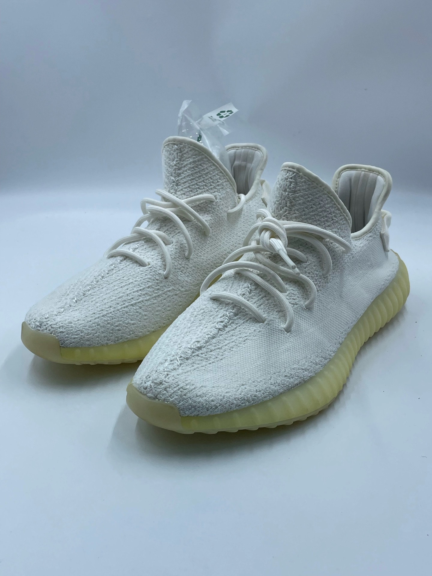 アディダス イージーブースト350V2 "クリーム ホワイト"