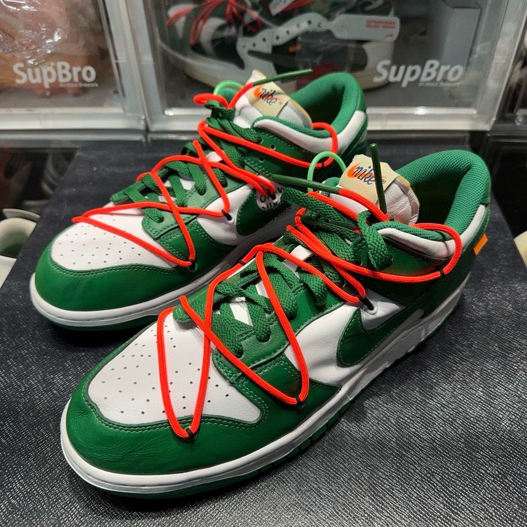 オフホワイト × ナイキ ダンク ロー "ホワイト/パイングリーン"