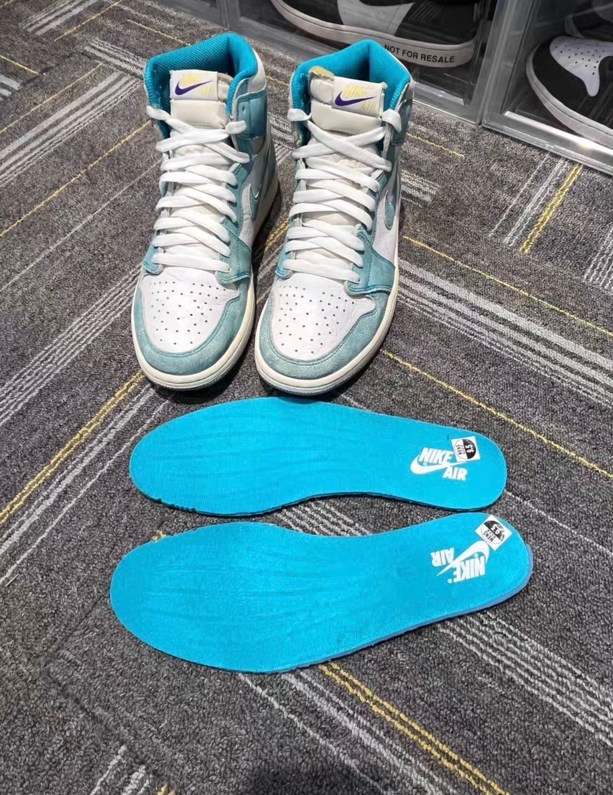 Nike Air Jordan 1 Retro High OG "Turbo Green"