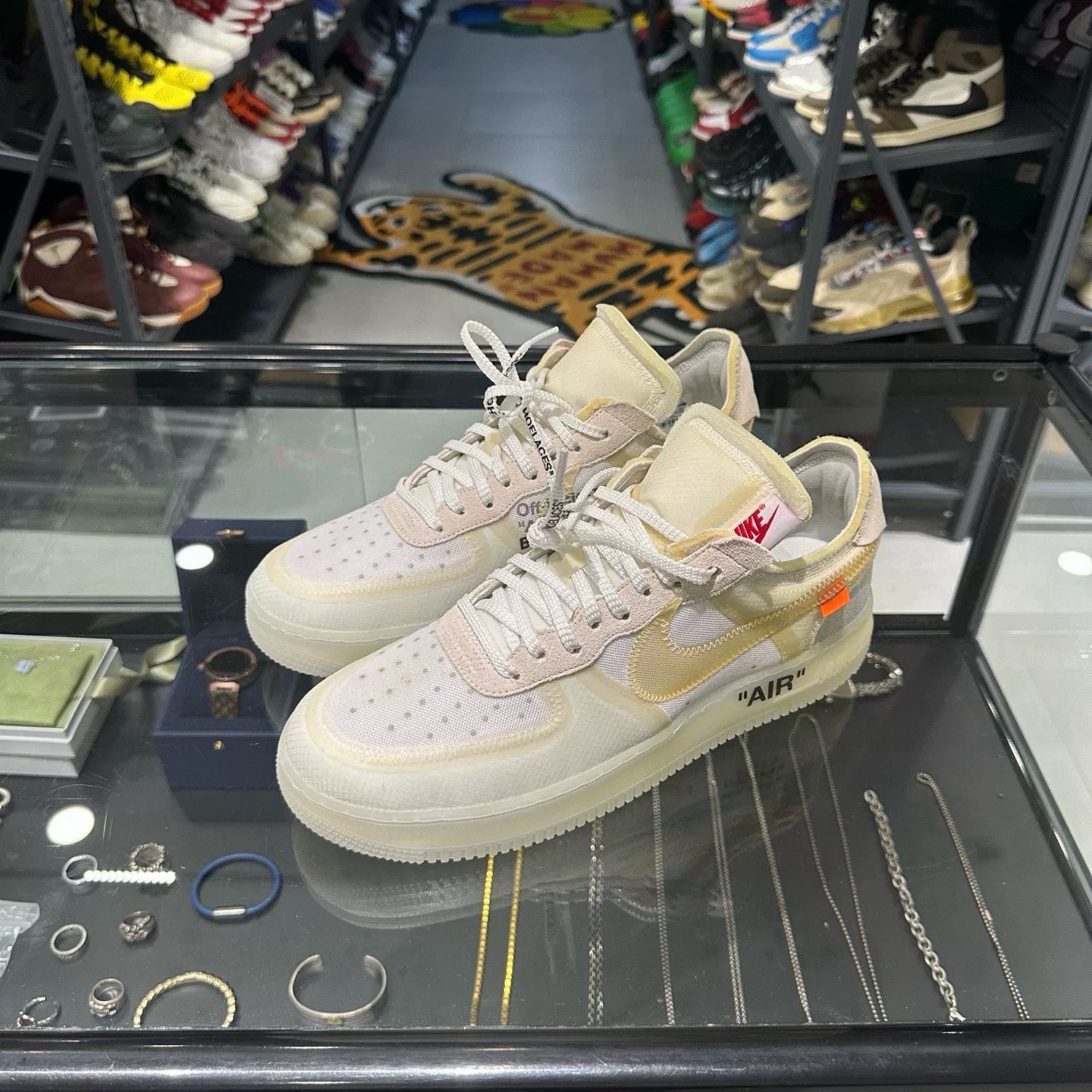Off-White × Nike The Ten Air Force 1 Low "White"