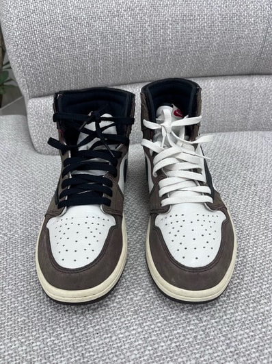 Travis Scott × Nike Air Jordan 1 Retro High OG TS SP "Sail/Dark Mocha"