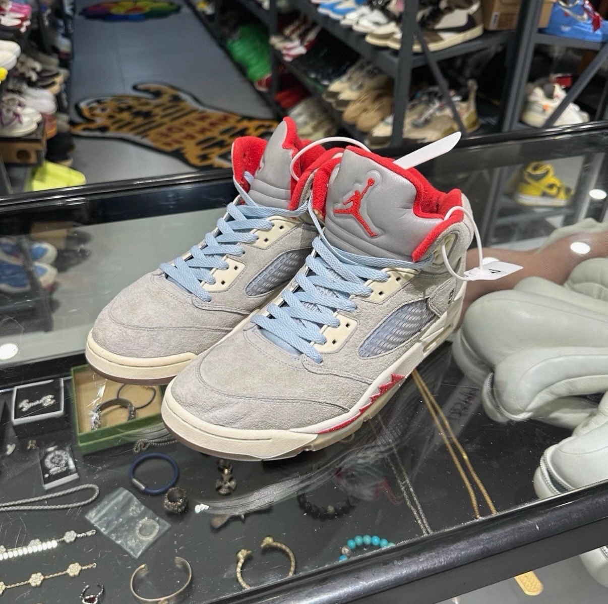 トロフィールーム × ナイキ エアジョーダン5 JSPパック 