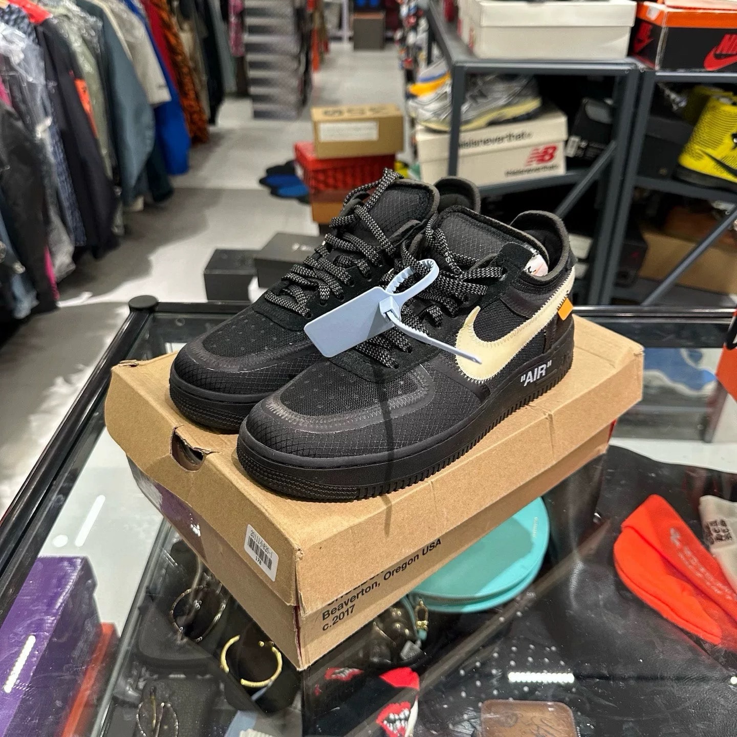 Off-White × Nike Air Force 1 Low "Black"