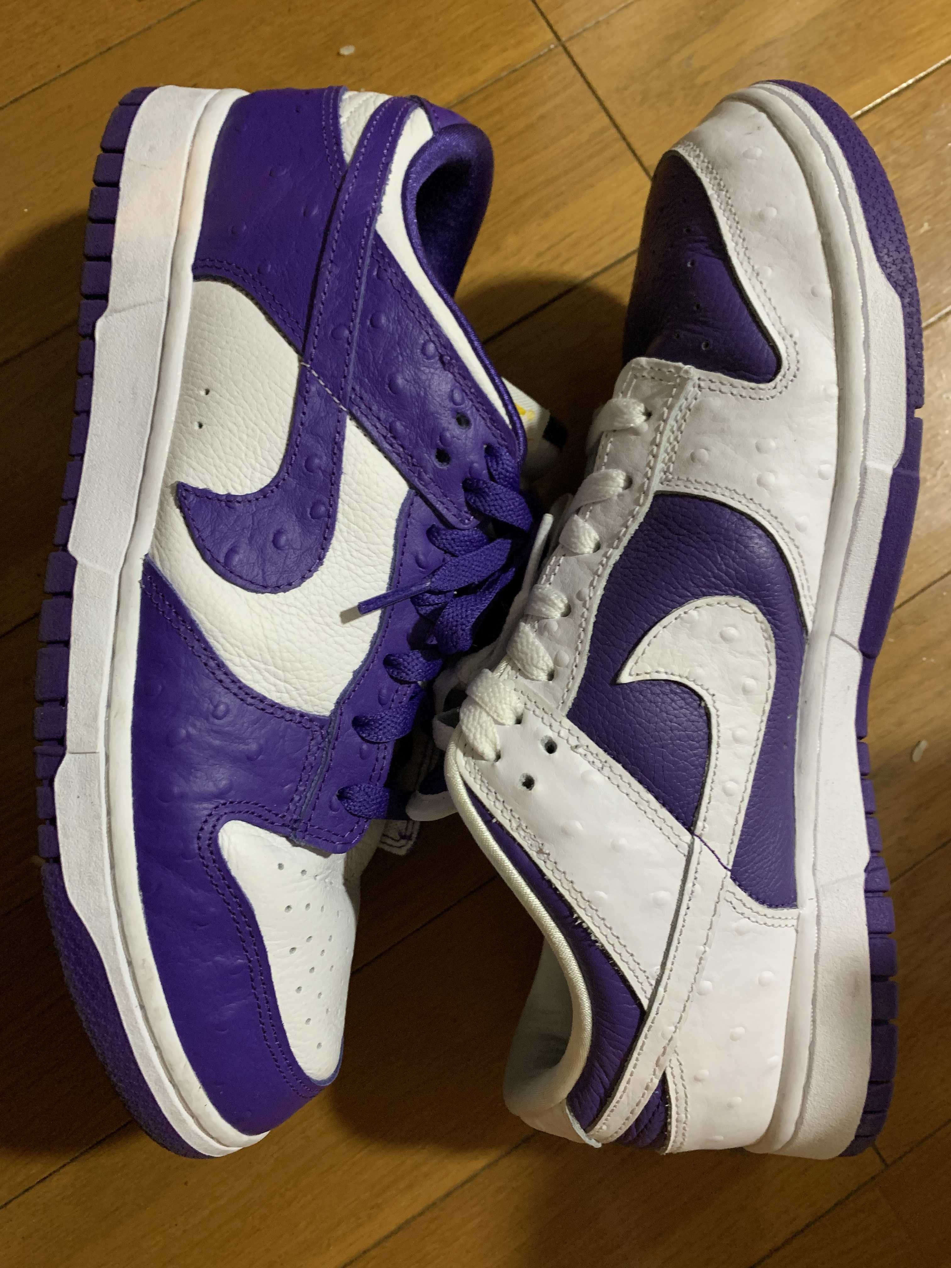 Nike Women's Dunk Low "Made You Look"